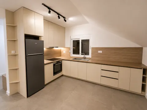 Izdavanje, dvosoban stan, 100m², Zabjelo, Podgorica - image 6