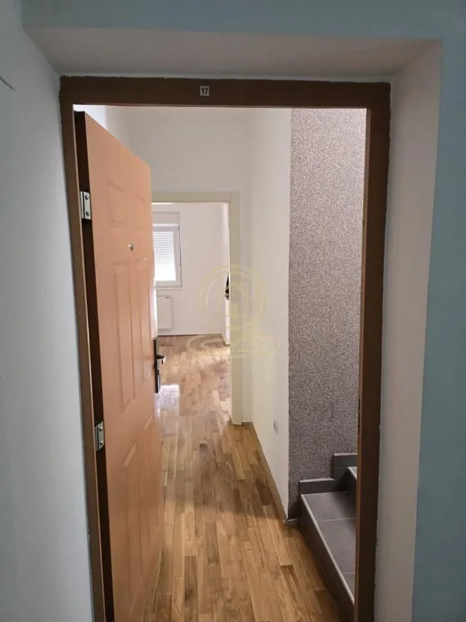 Prodaja, četvorosoban stan, 96m², Bulevar Evrope, Novi Sad Sve Podlokacije