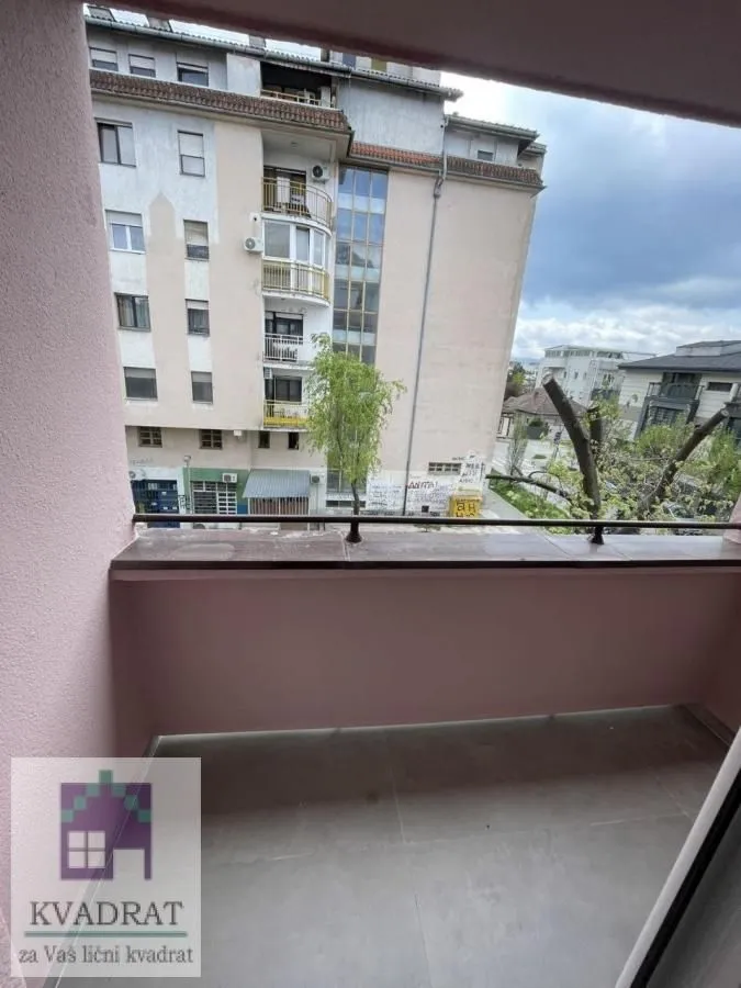 Prodaja, dvosoban stan, 49m², Adamovićevo Naselje, Novi Sad Sve Podlokacije