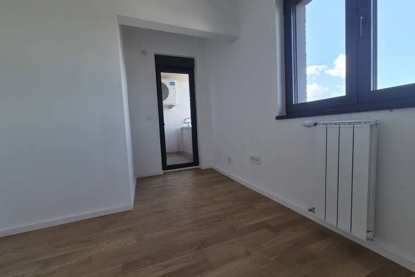 Prodaja, trosoban stan, 71m², Hala Pionir, Palilula Sve Podlokacije