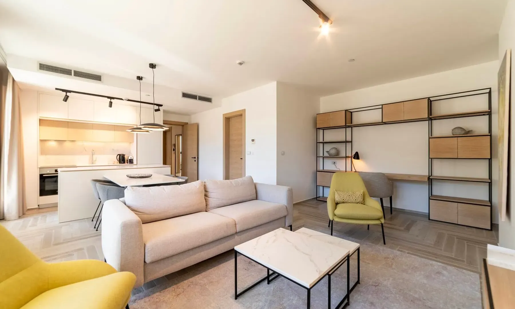Prodaja, dvosoban stan, 94m², Kotor, Crna Gora