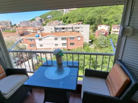 Sale, two bedroom apartment, 58m², Bečići, Budva - image 22