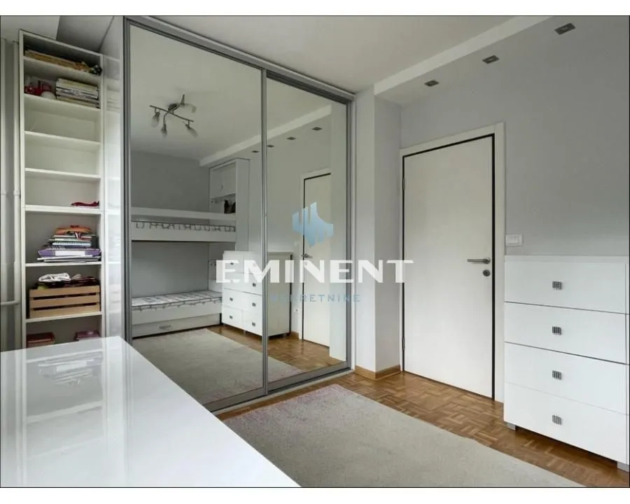 Izdavanje, stan, 76m², Novi Beograd Sve Podlokacije, Beograd
