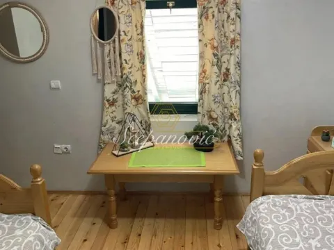 Prodaja, kuća, 202m², Sremska Kamenica, Petrovaradin - image 9