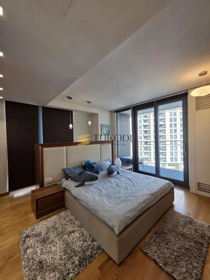 Sale, four bedroom apartment, 138m², Savski Venac, Beograd