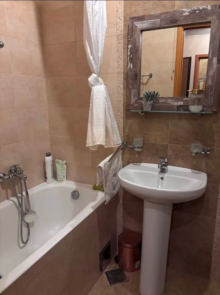 Izdavanje, jednosoban stan, 40m², Stari Aerodrom, Podgorica