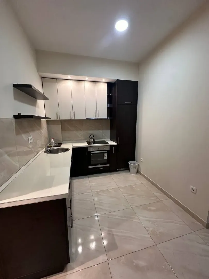 Prodaja, jednosoban stan, 80m², Bečići, Budva
