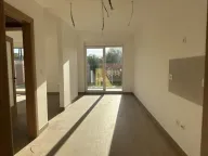 Izdavanje, četvorosoban stan, 154m², Alibegovac, Petrovaradin - image 5