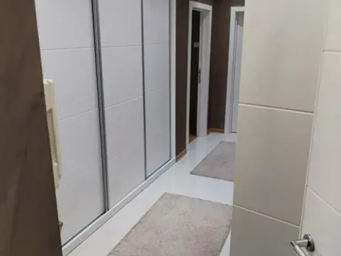 Prodaja, trosoban stan, 64m², Lion, Zvezdara Sve Podlokacije - image 9