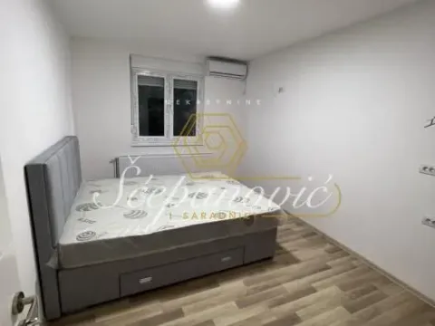Rent, house, 524m², Petrovaradin, Novi Sad - image 6