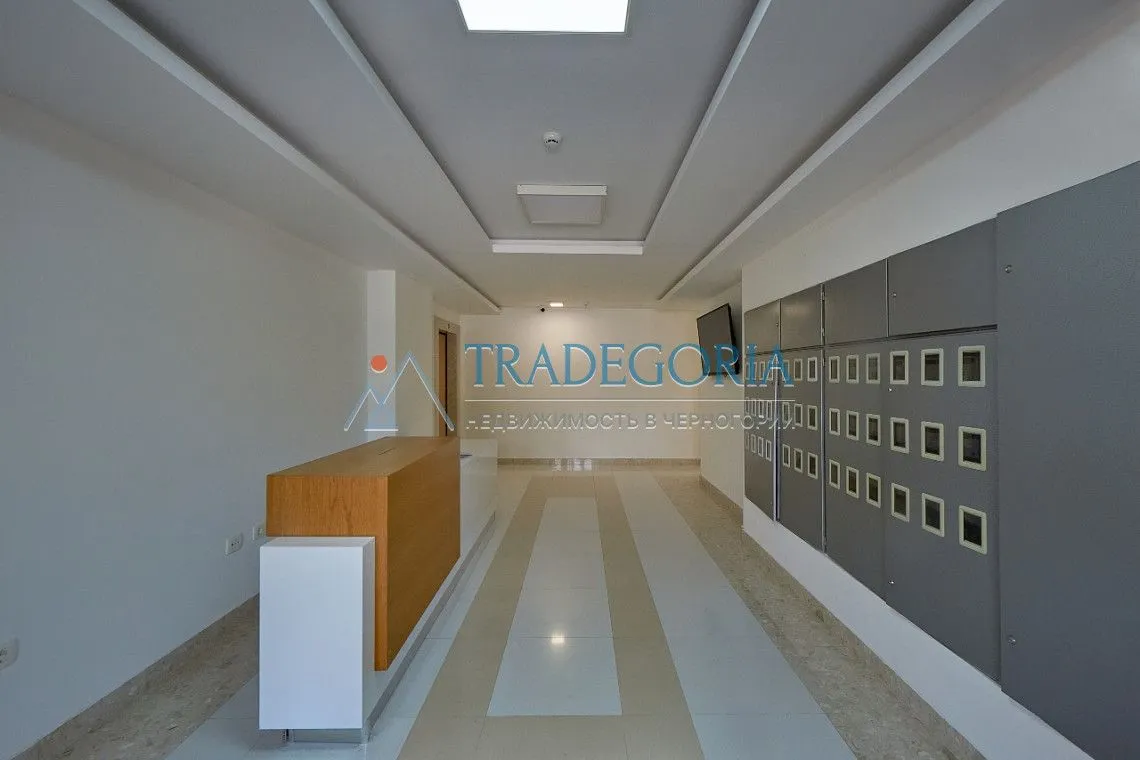 Prodaja, dvosoban stan, 120m², Dobrota, Kotor