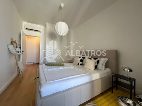 Izdavanje, jednosoban stan, 63m², Centar, Bar - image 9