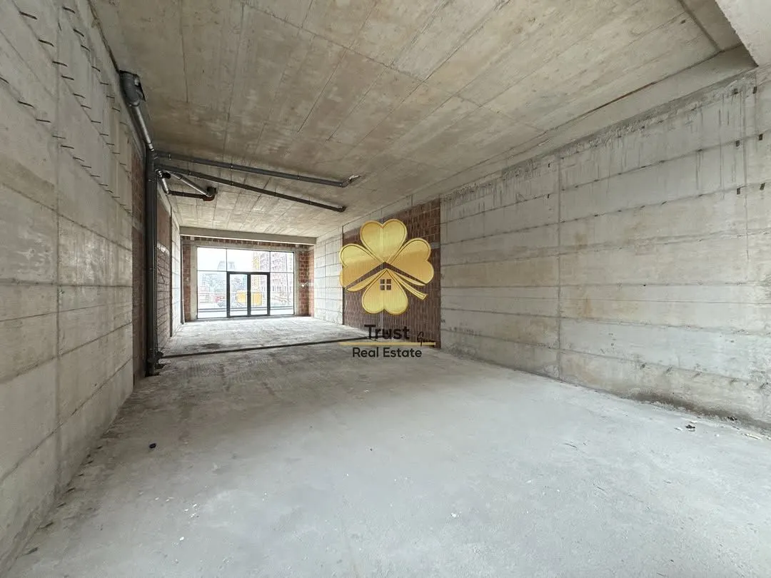 Sale, office space, 100m², Stari Aerodrom, Podgorica