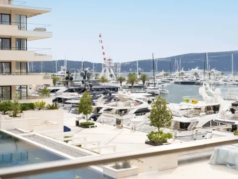 Prodaja, jednosoban stan, 81m², Tivat, Crna Gora - image 17