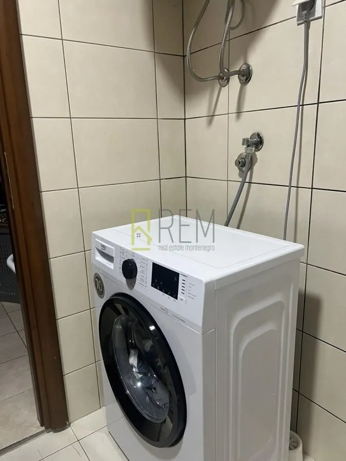 Prodaja, jednosoban stan, 44m², Tuški Put, Podgorica
