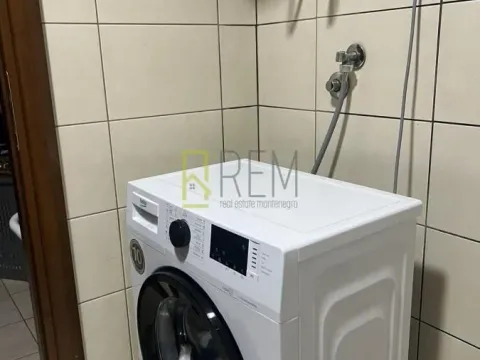 Prodaja, jednosoban stan, 44m², Tuški Put, Podgorica - image 9