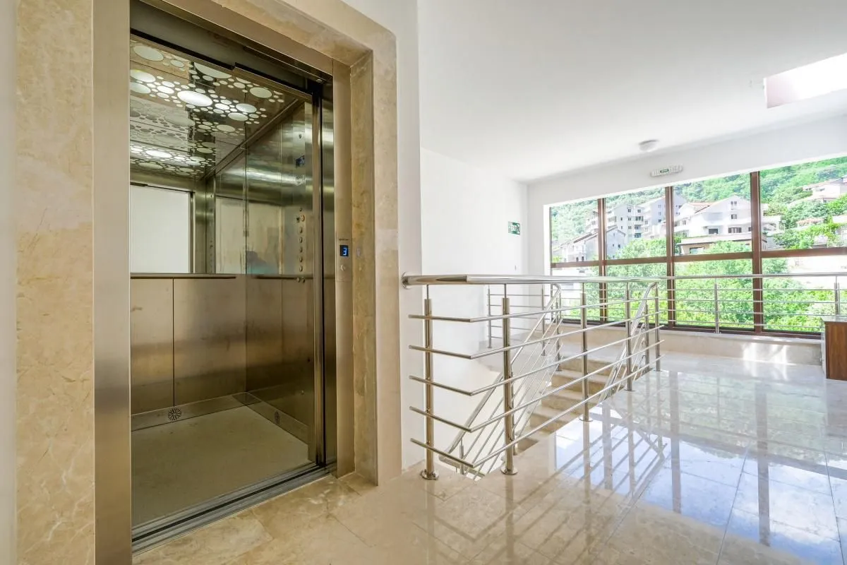 Sale, one bedroom apartment, 65m², Budva, Crna Gora