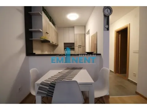 Izdavanje, stan, 40m², Zemun Gornji Grad, Zemun Sve Podlokacije - image 3