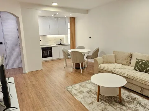 Rent, one bedroom apartment, 54m², City Kvart, Podgorica - image 6