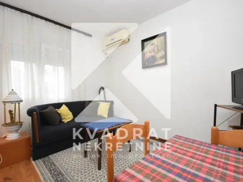 Rent, studio apartment, 31m², Malo Brdo, Podgorica - image 1