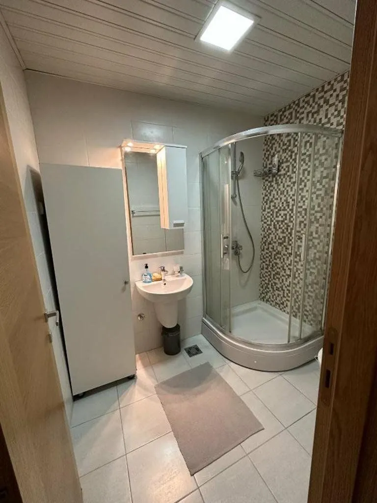 Izdavanje, dvosoban stan, 80m², City Kvart, Podgorica