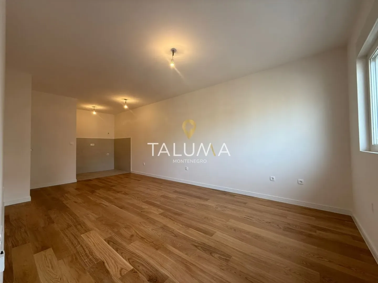 Izdavanje, jednosoban stan, 49m², City Kvart, Podgorica
