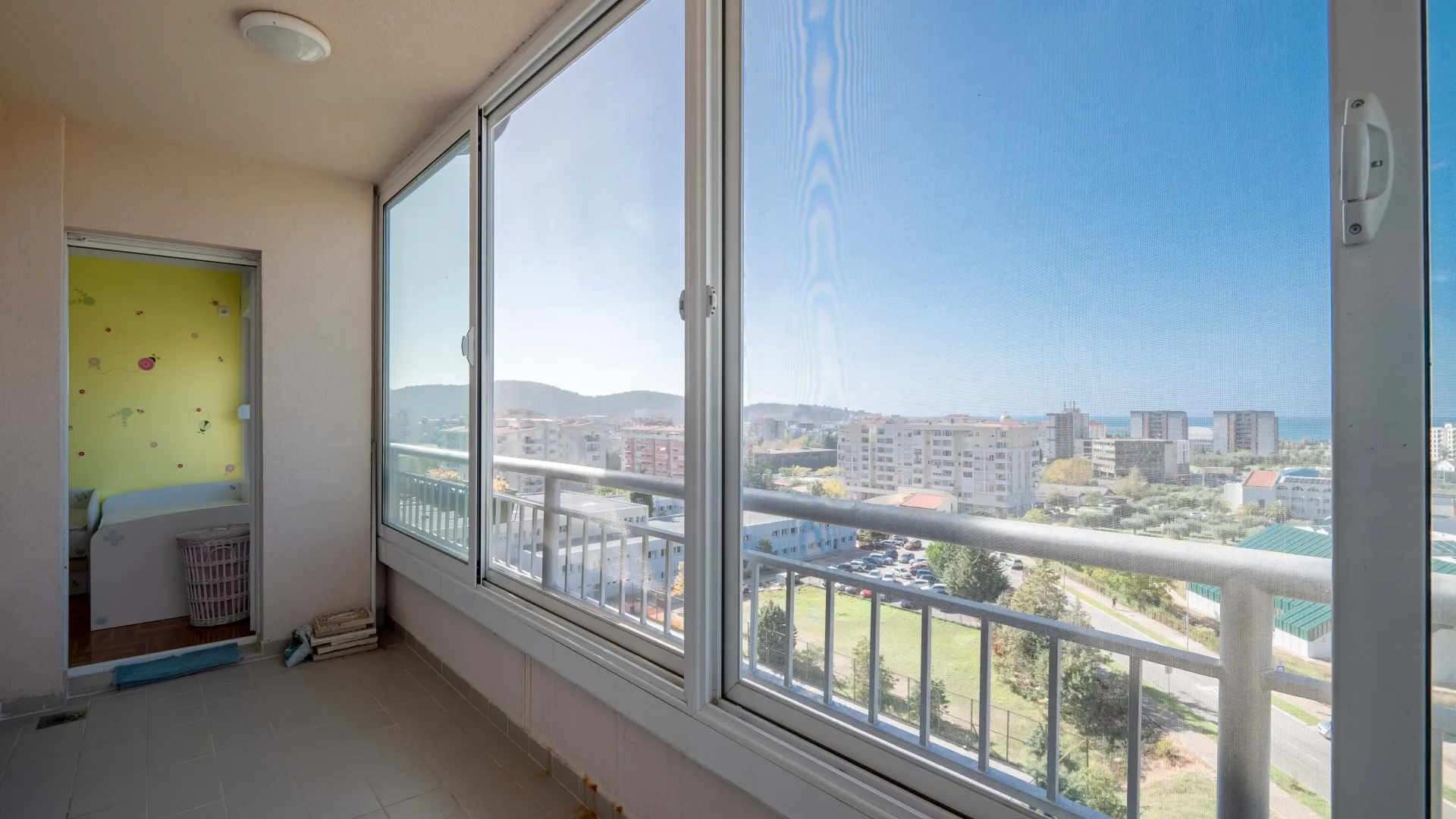 Sale, two bedroom apartment, 69m², Topolica, Bar