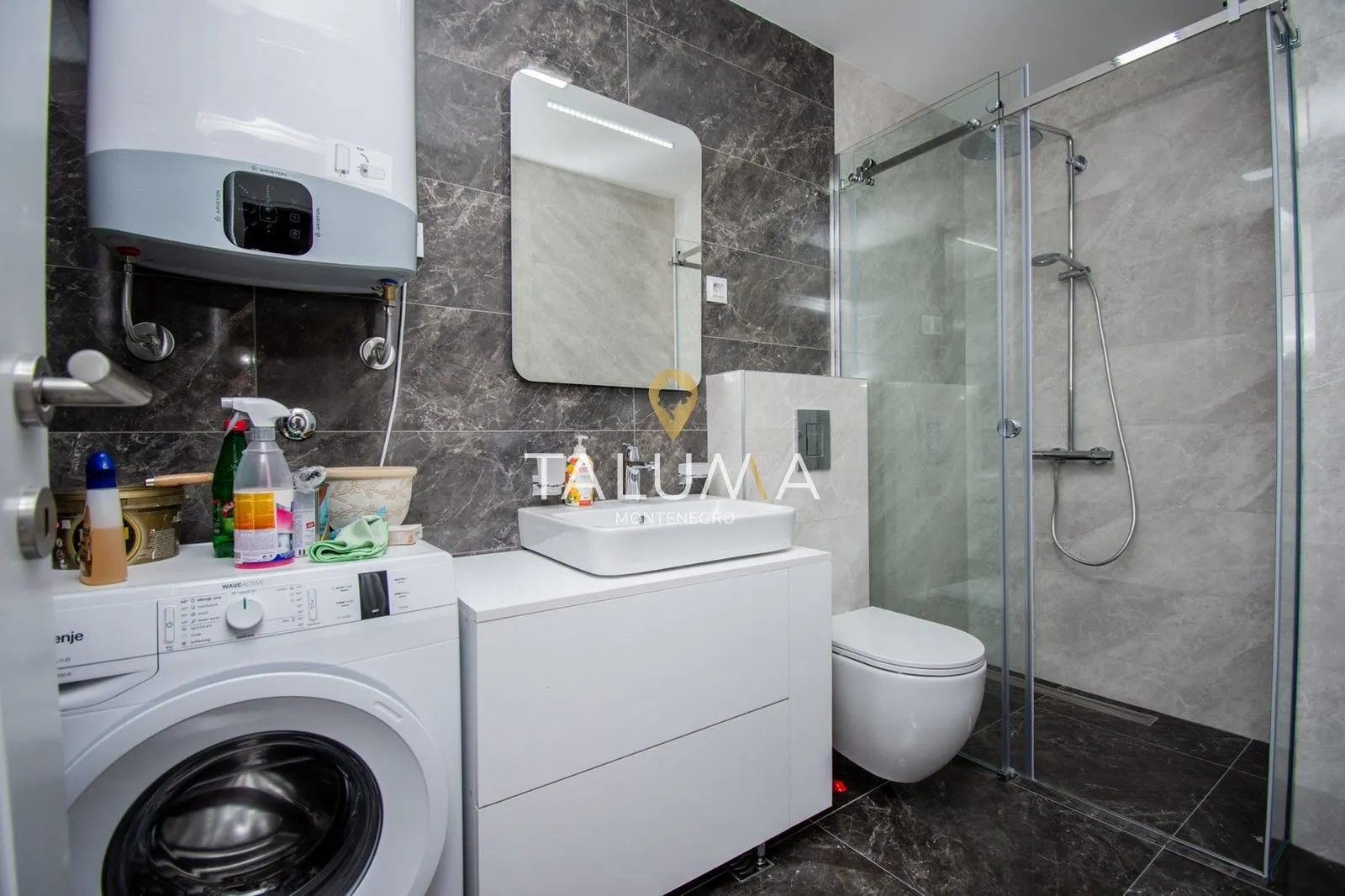 Izdavanje, jednosoban stan, 50m², Tološi, Podgorica