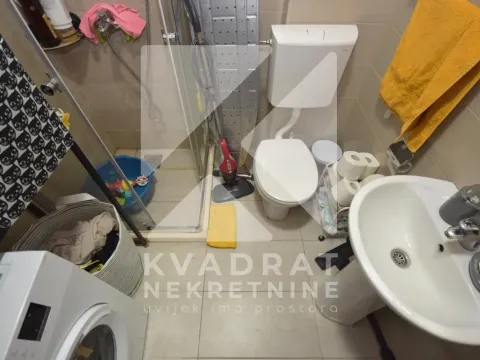 Izdavanje, jednosoban stan, 48m², Stari Aerodrom, Podgorica - image 9