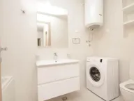 Izdavanje, dvosoban stan, 72m², Master Kvart, Podgorica - image 11