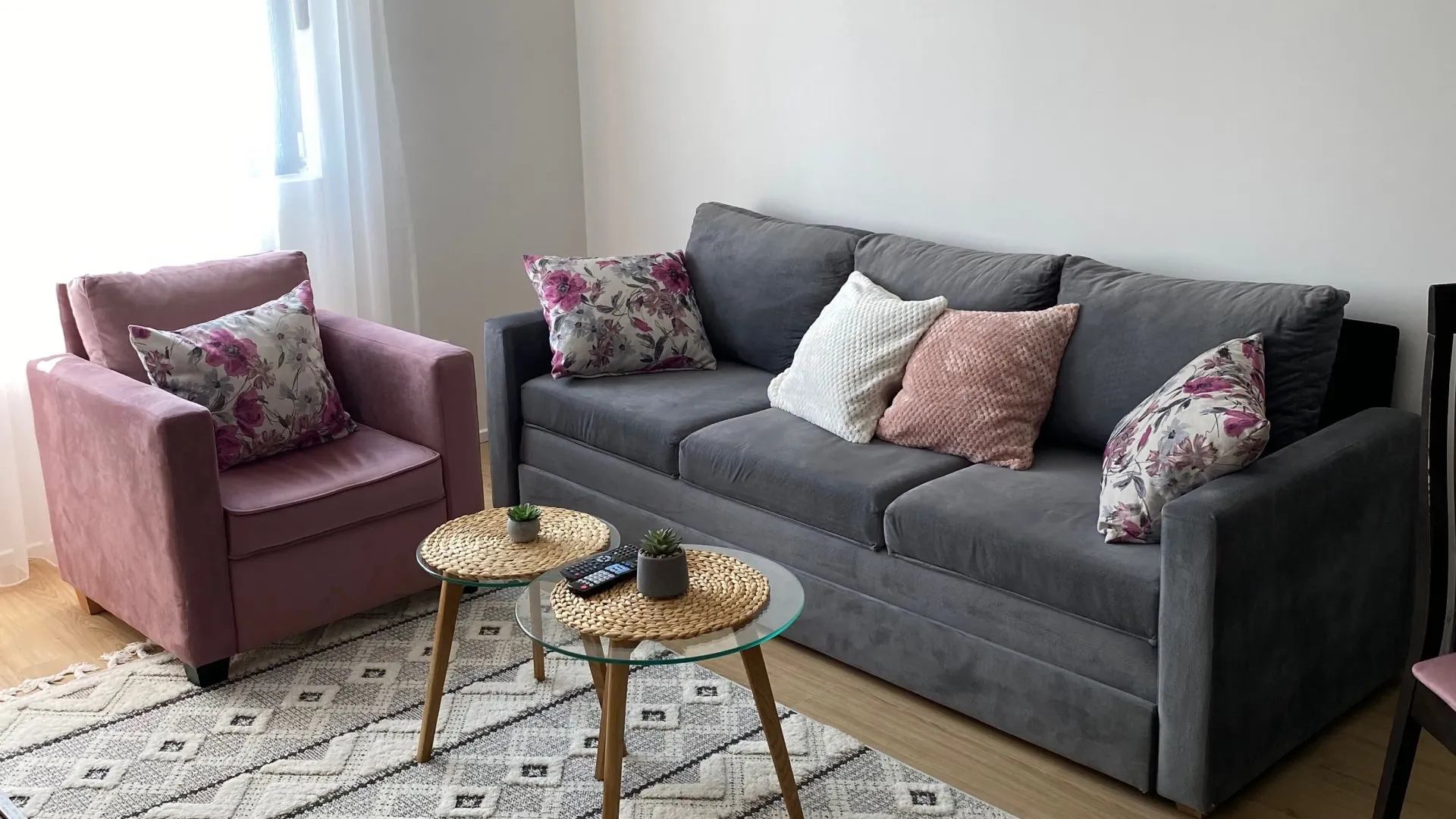 Rent, one bedroom apartment, 40m², Centar, Kolašin