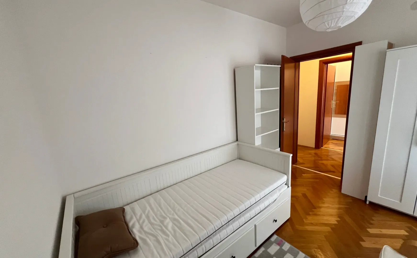 Prodaja, dvosoban stan, 76m², Bar, Crna Gora