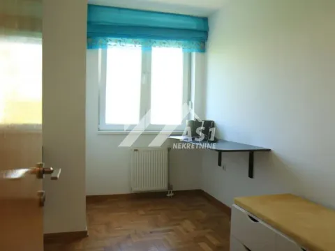 Izdavanje, četvorosoban stan, 74m², Rotkvarija, Novi Sad Sve Podlokacije - image 7