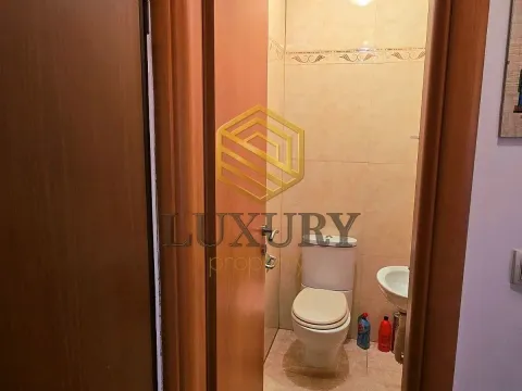 Izdavanje, dvosoban stan, 55m², Stari Aerodrom, Podgorica - image 8