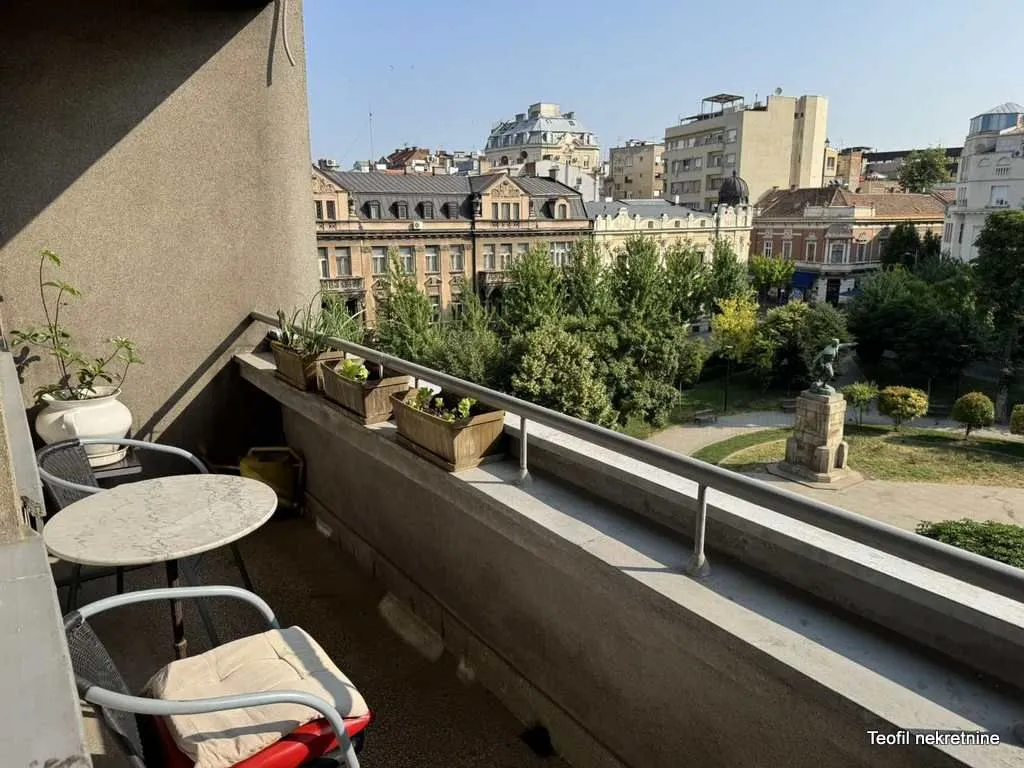 Prodaja, četvorosoban stan, 97m², Centar, Stara Pazova