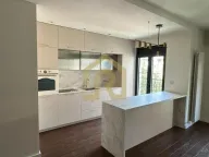 Izdavanje, poslovni prostor, 113m², Čubura, Beograd - image 3