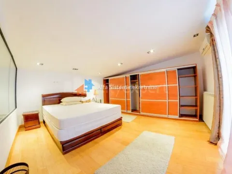 Rent, three bedroom apartment, 100m², Savski Venac, Beograd - image 8