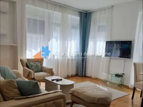 Izdavanje, dvosoban stan, 45m², Zvezdara Sve Podlokacije, Beograd