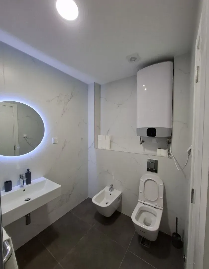 Prodaja, dvosoban stan, 71m², Bečići, Budva