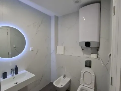 Sale, two bedroom apartment, 71m², Bečići, Budva - image 6