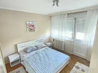 Izdavanje, trosoban stan, 70m², Novi Beograd Blok 33, Novi Beograd Sve Podlokacije - image 8