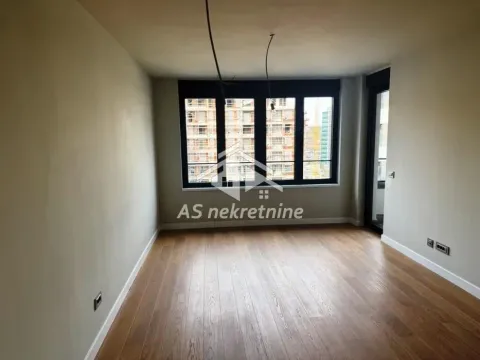 Izdavanje, trosoban stan, 78m², Novi Beograd Blok 65, Novi Beograd Sve Podlokacije - image 1