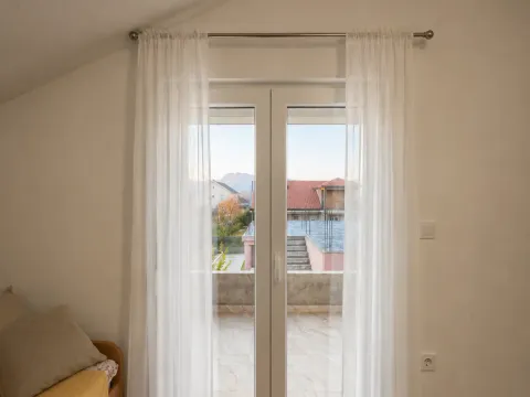 Rent, two bedroom apartment, 90m², Donja Gorica, Podgorica - image 15