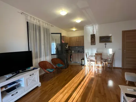 Prodaja, dvosoban stan, 70m², Centar, Tivat - image 19