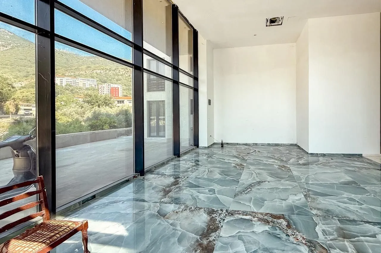 Sale, one bedroom apartment, 57m², Rafailovići, Budva