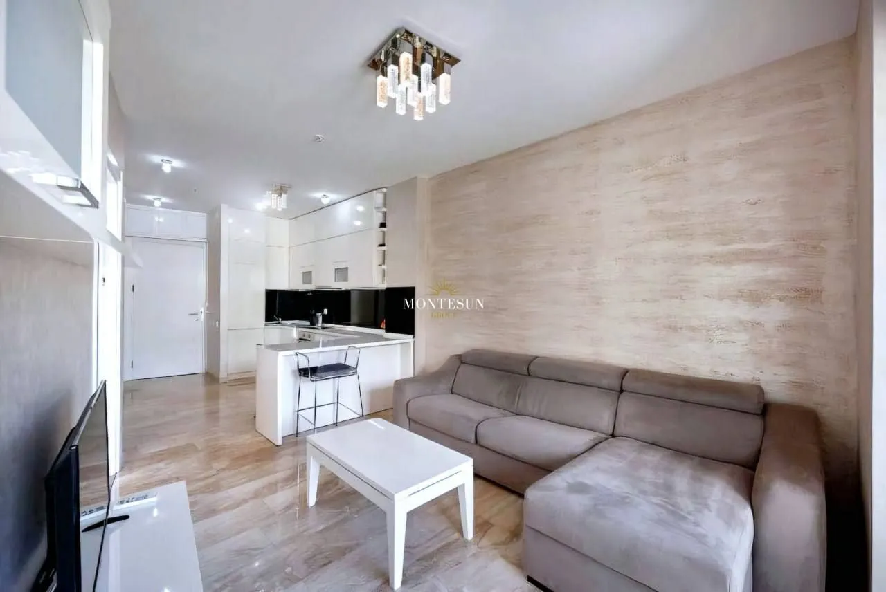 Rent, one bedroom apartment, 63m², Tre Canne, Budva