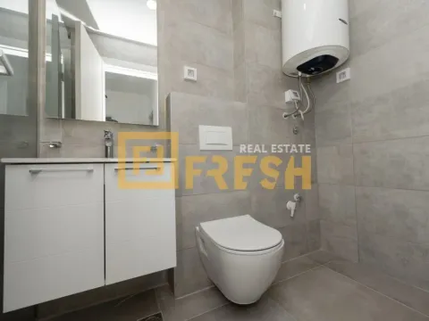 Prodaja, dvosoban stan, 65m², Stari Aerodrom, Podgorica - image 12