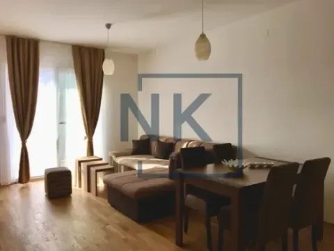 Izdavanje, dvosoban stan, 71m², Ljubović, Podgorica