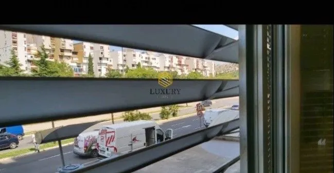 Rent, office space, 130m², Preko Morače, Podgorica