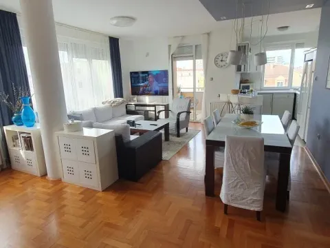 Sale, apartment, 144m², Spens, Novi Sad Sve Podlokacije